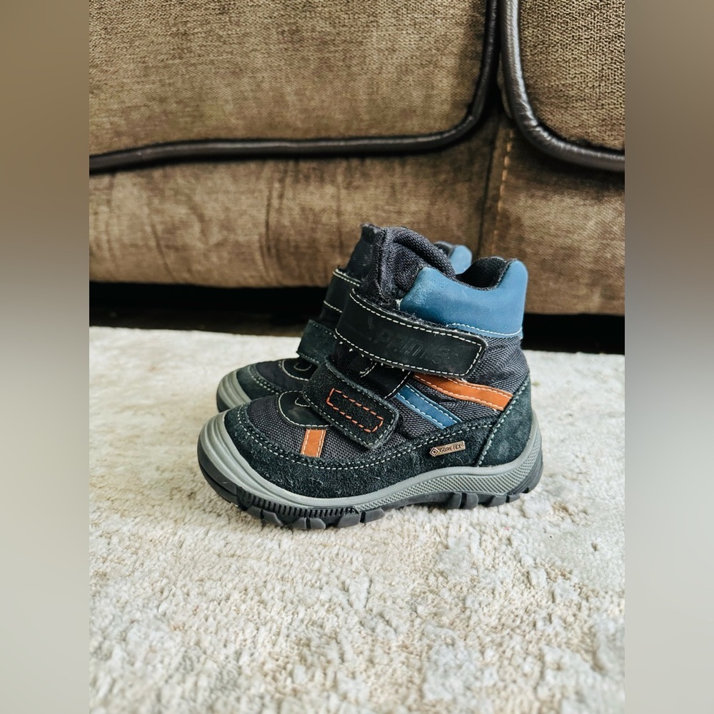 Primigi gore tex toddler boots boys size 22